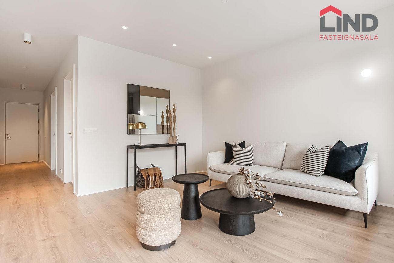 Áshamar 50 - 0404, 221 Hafnarfjörður