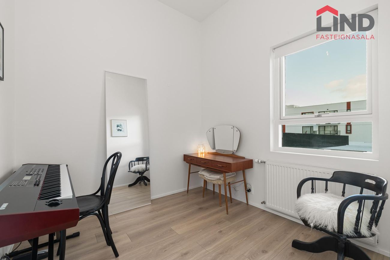 Dugguvogur 11, 104 Reykjavík