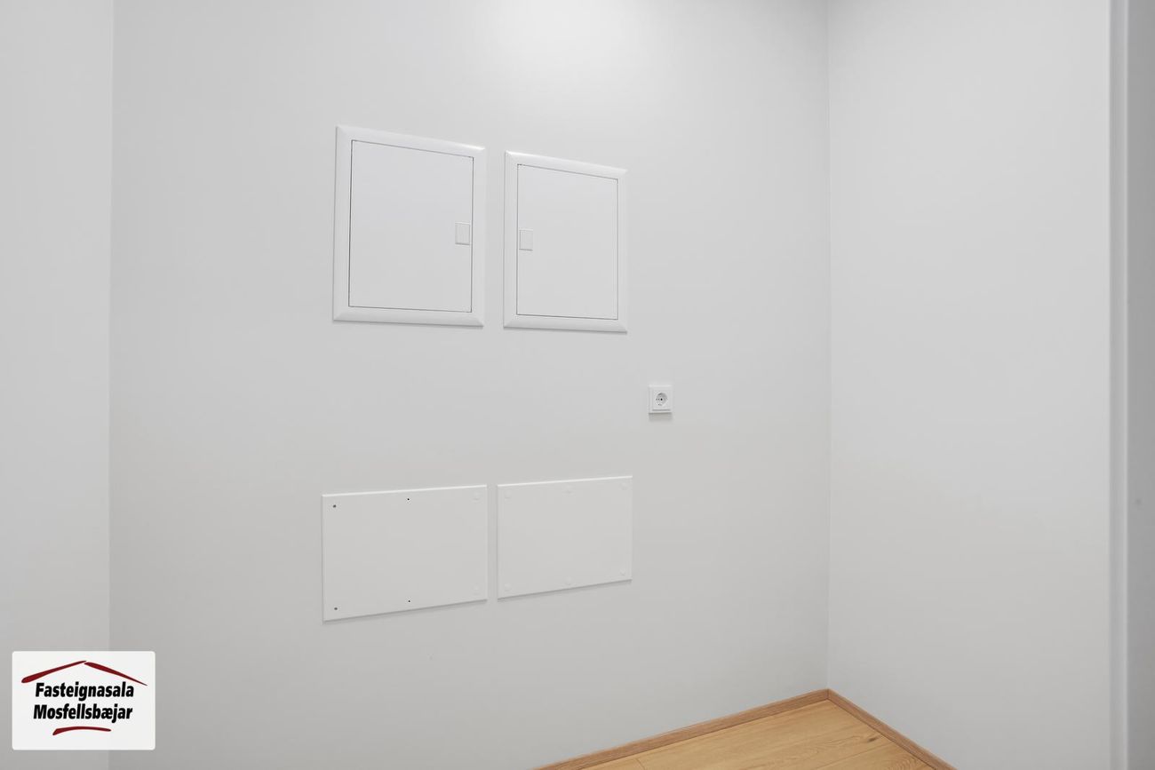 Huldugata 2, 270 Mosfellsbær