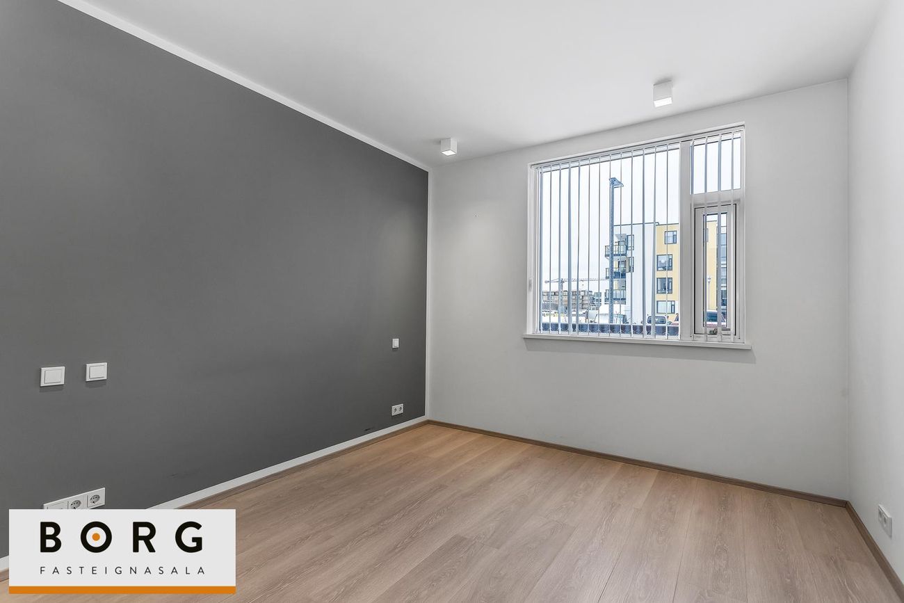 Naustavör 9, 200 Kópavogur