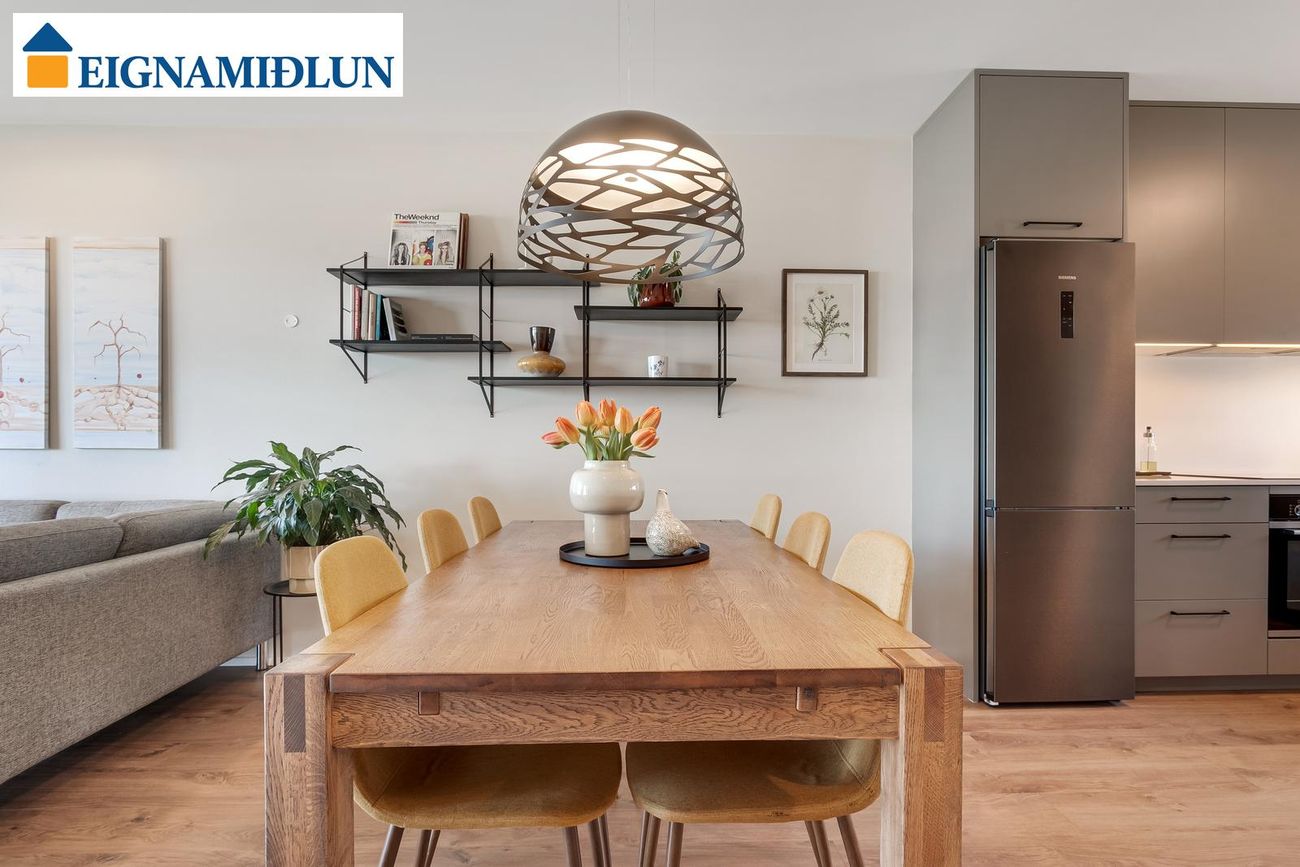 Dalsbraut 22, 260 Reykjanesbær