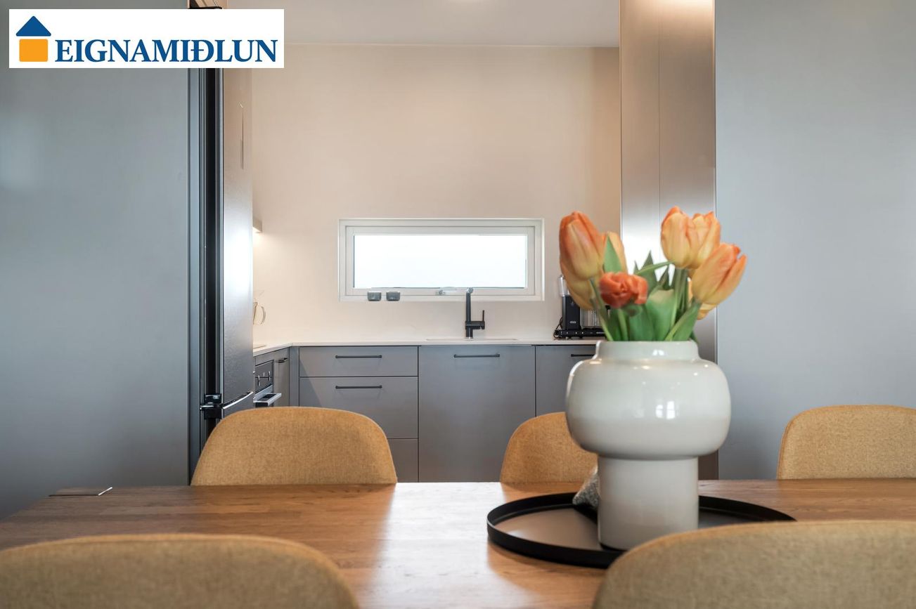 Dalsbraut 22, 260 Reykjanesbær