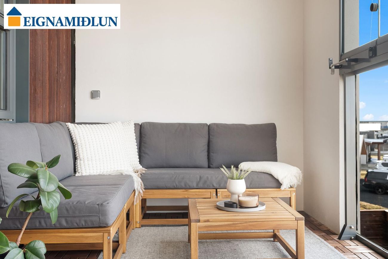 Dalsbraut 22, 260 Reykjanesbær