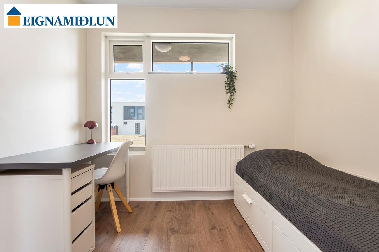 Dalsbraut 22, 260 Reykjanesbær