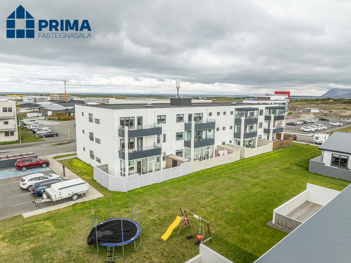 Asparskógar 27, 300 Akranes