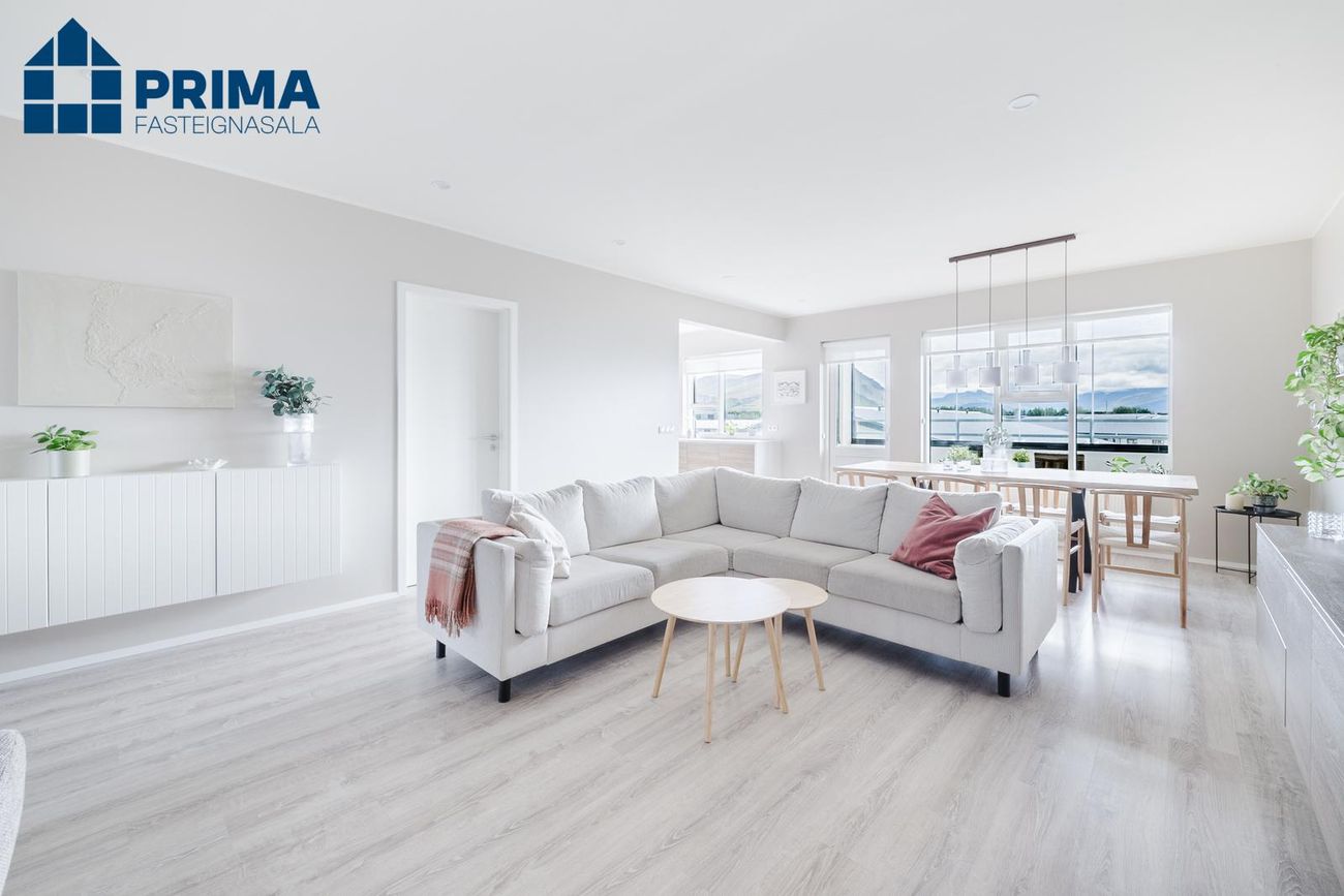 Asparskógar 27, 300 Akranes