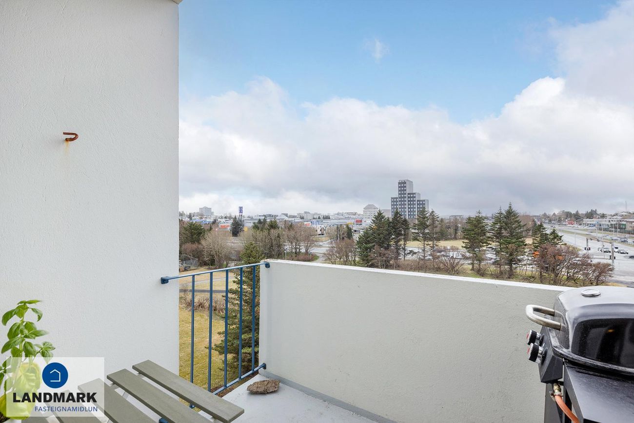 Álftamýri 58 - 0407, 108 Reykjavík