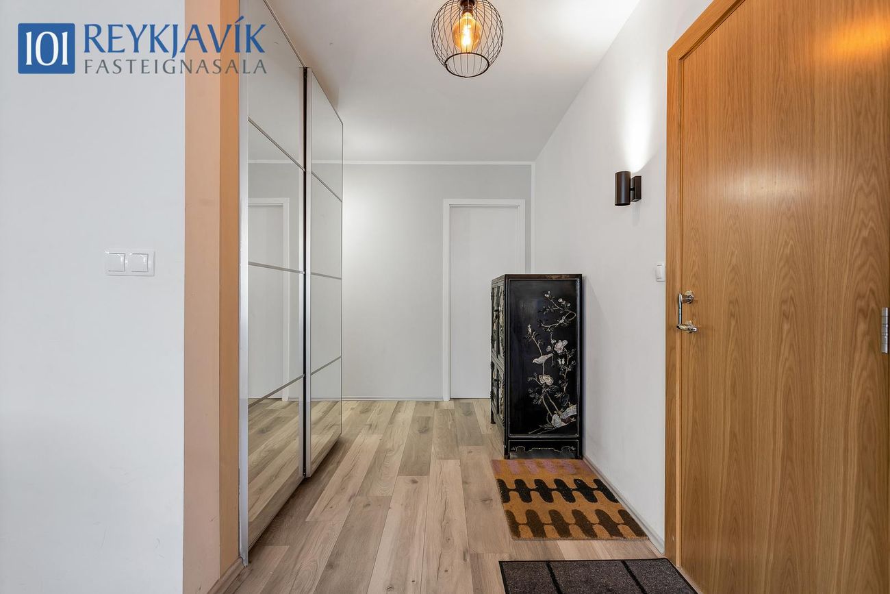 Njálsgata 59 - 0101, 101 Reykjavík