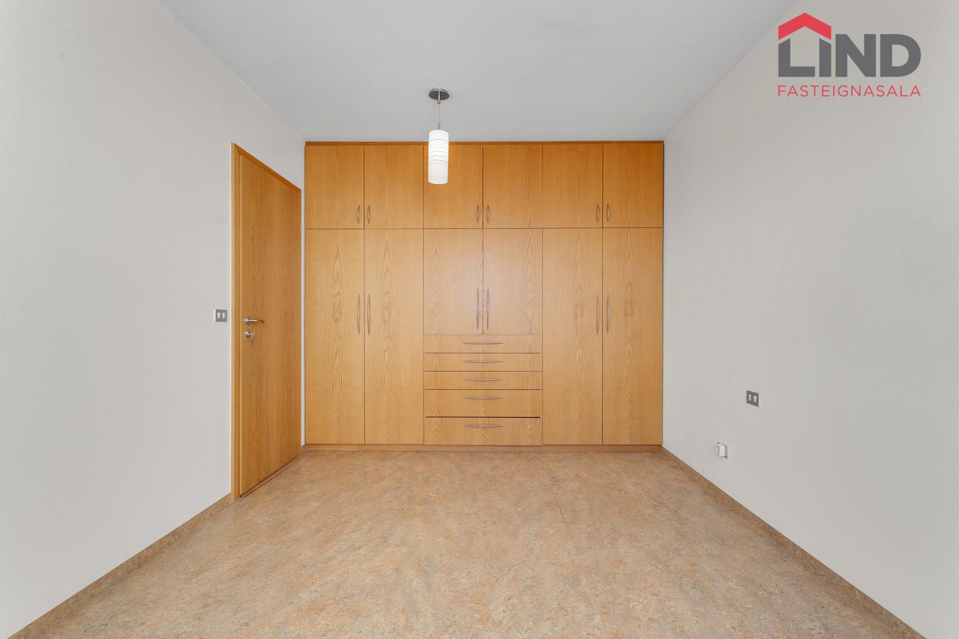 Búðagerði 5 - 0104, 108 Reykjavík