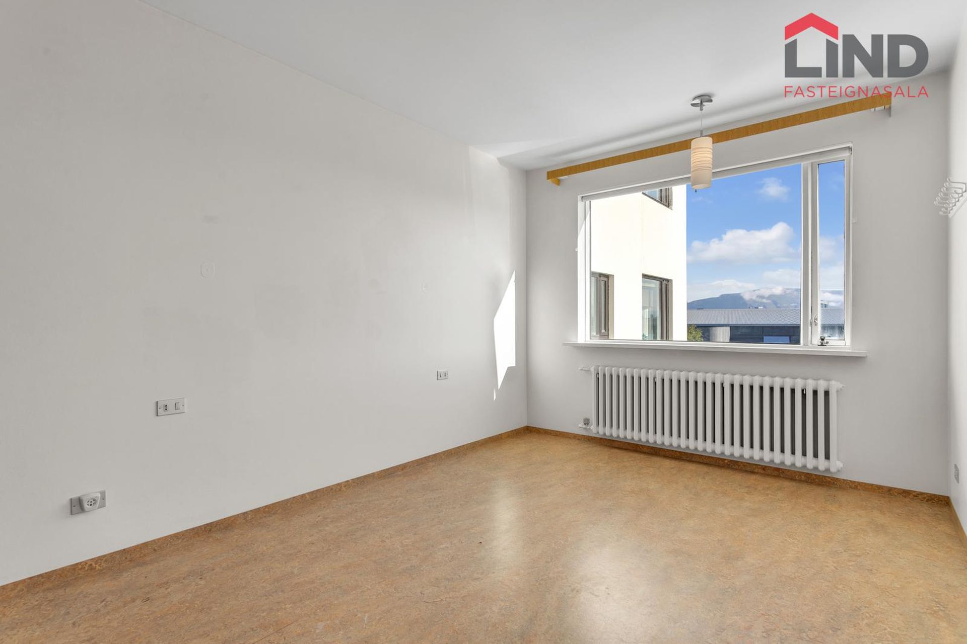 Búðagerði 5 - 0104, 108 Reykjavík