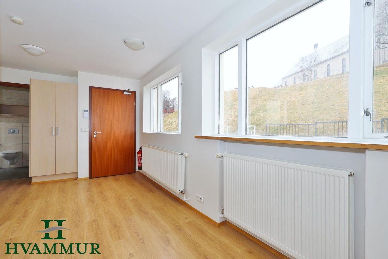 Hafnarstræti 81, 600 Akureyri