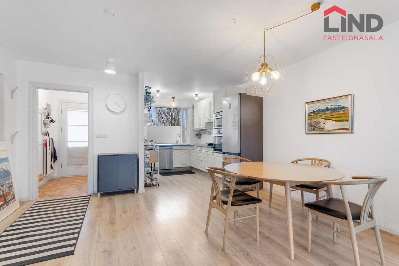 Lundarbrekka 4 - 0203, 200 Kópavogur