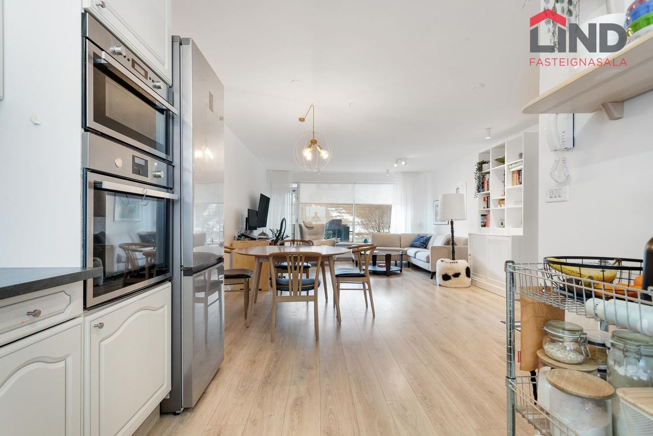 Lundarbrekka 4 - 0203, 200 Kópavogur