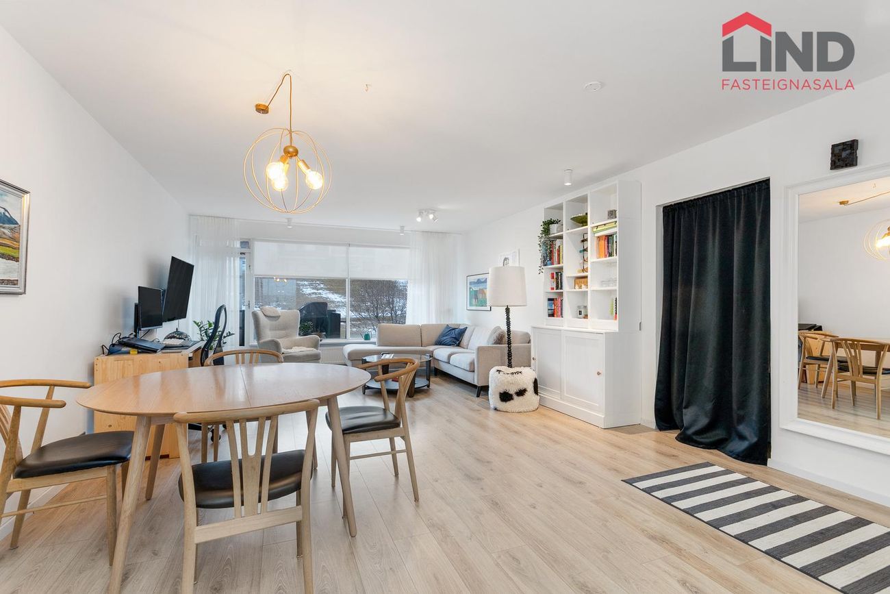 Lundarbrekka 4 - 0203, 200 Kópavogur