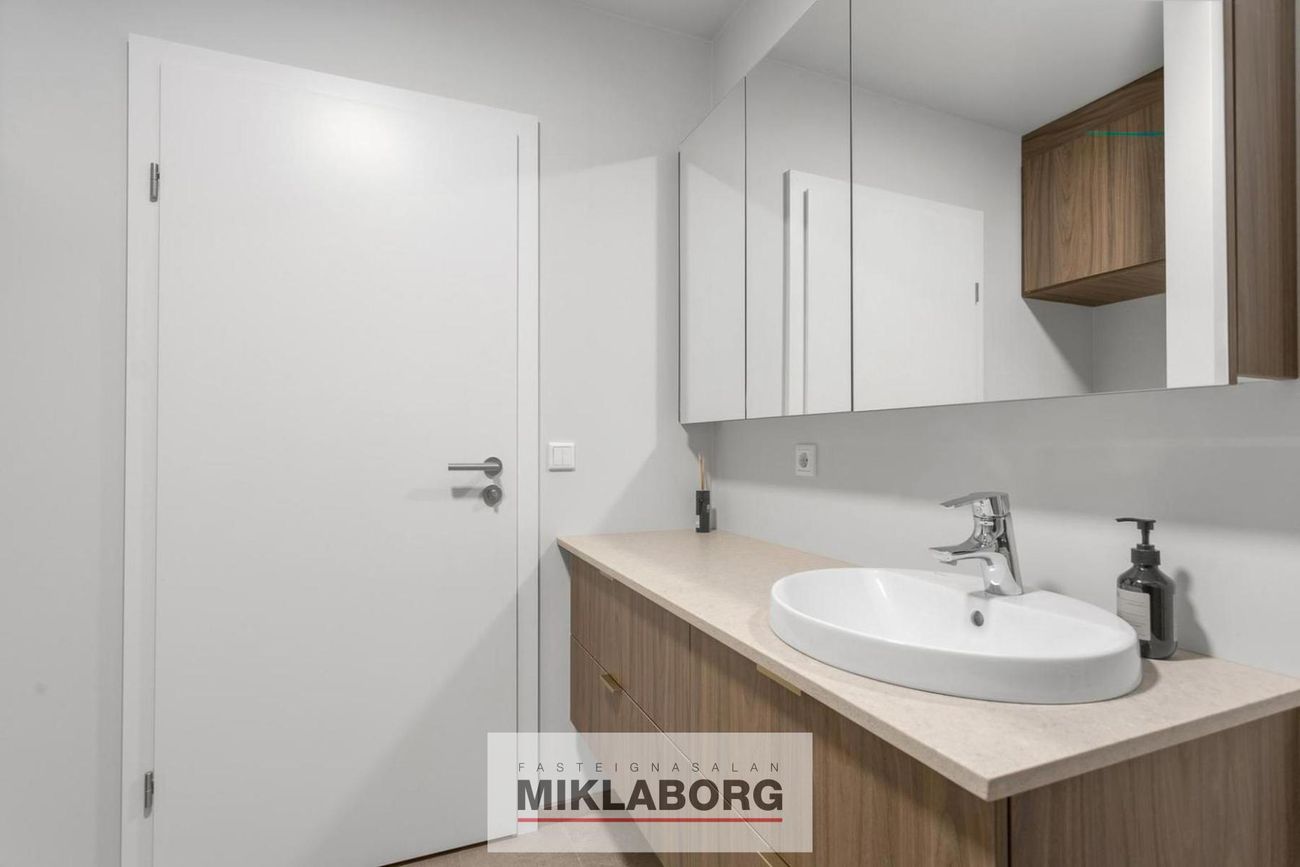 Mýrargata 37, 101 Reykjavík