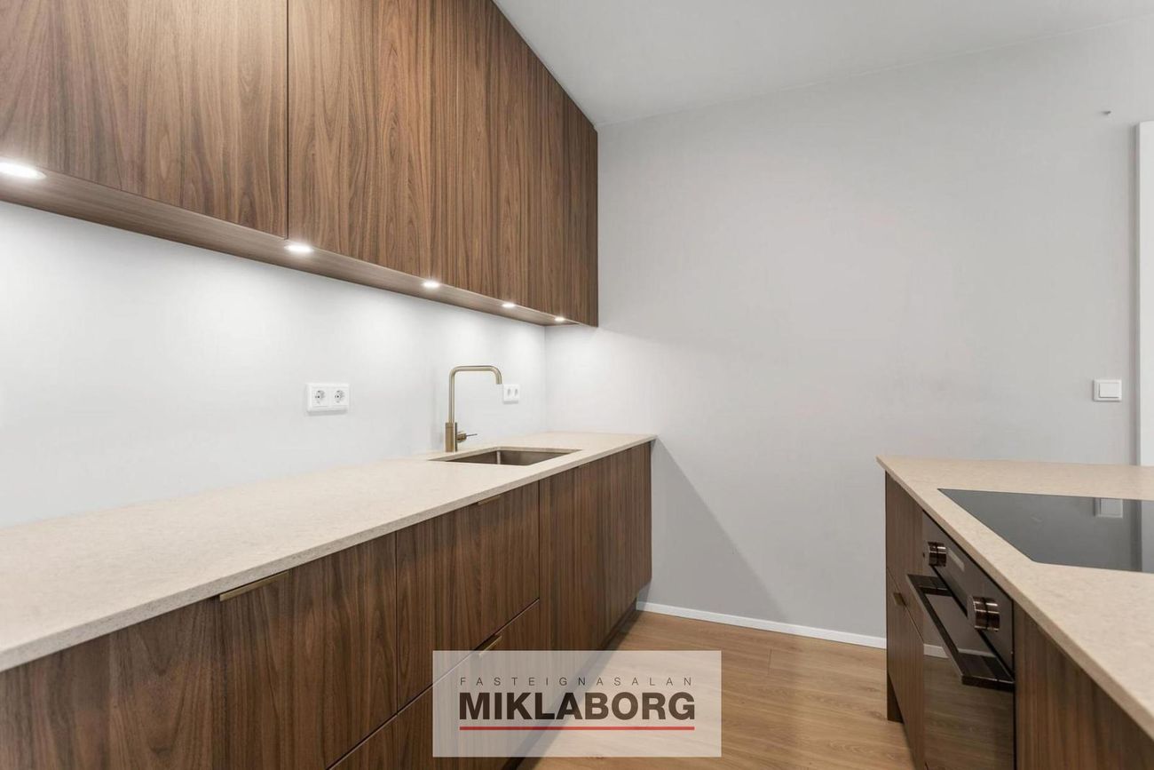 Mýrargata 37, 101 Reykjavík