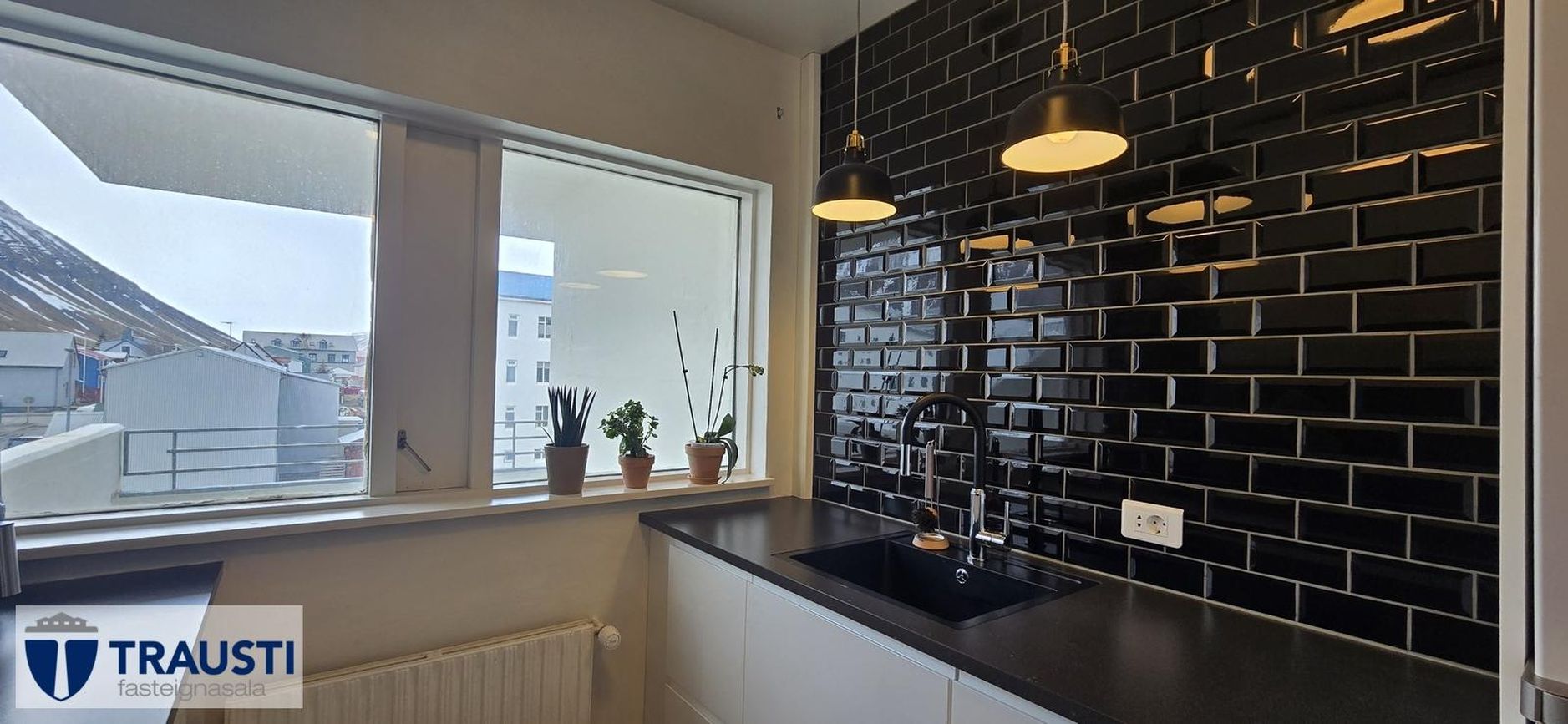 Fjarðarstræti 2 - 0203, 400 Ísafjarðarbær