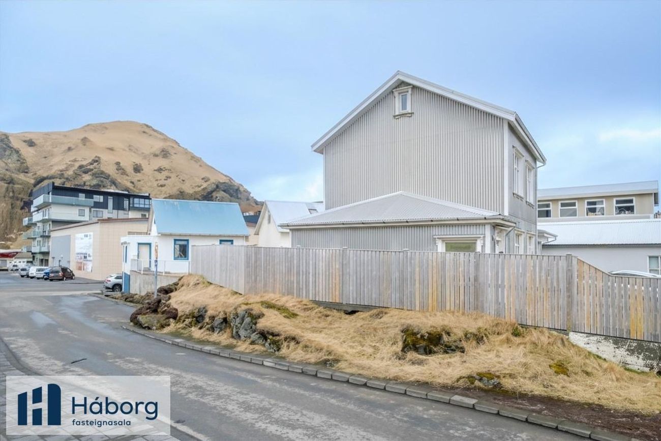 Miðstræti 18, 900 Vestmannaeyjabær