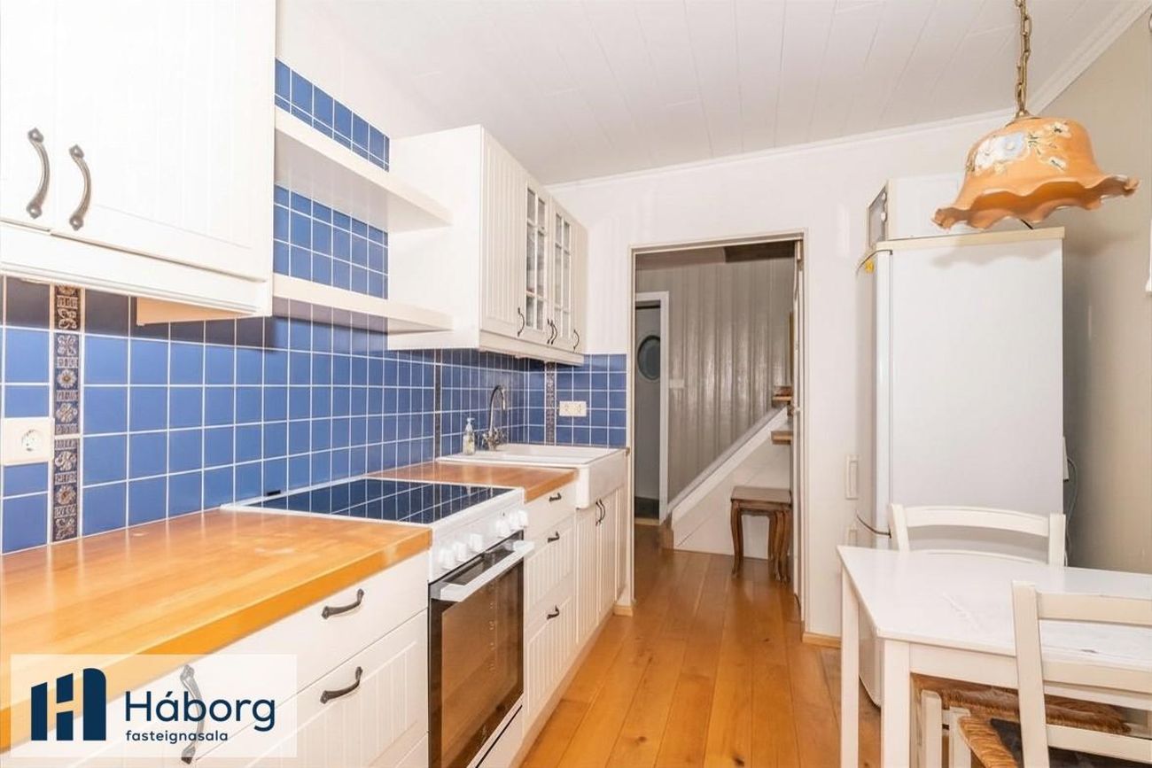 Miðstræti 18, 900 Vestmannaeyjabær
