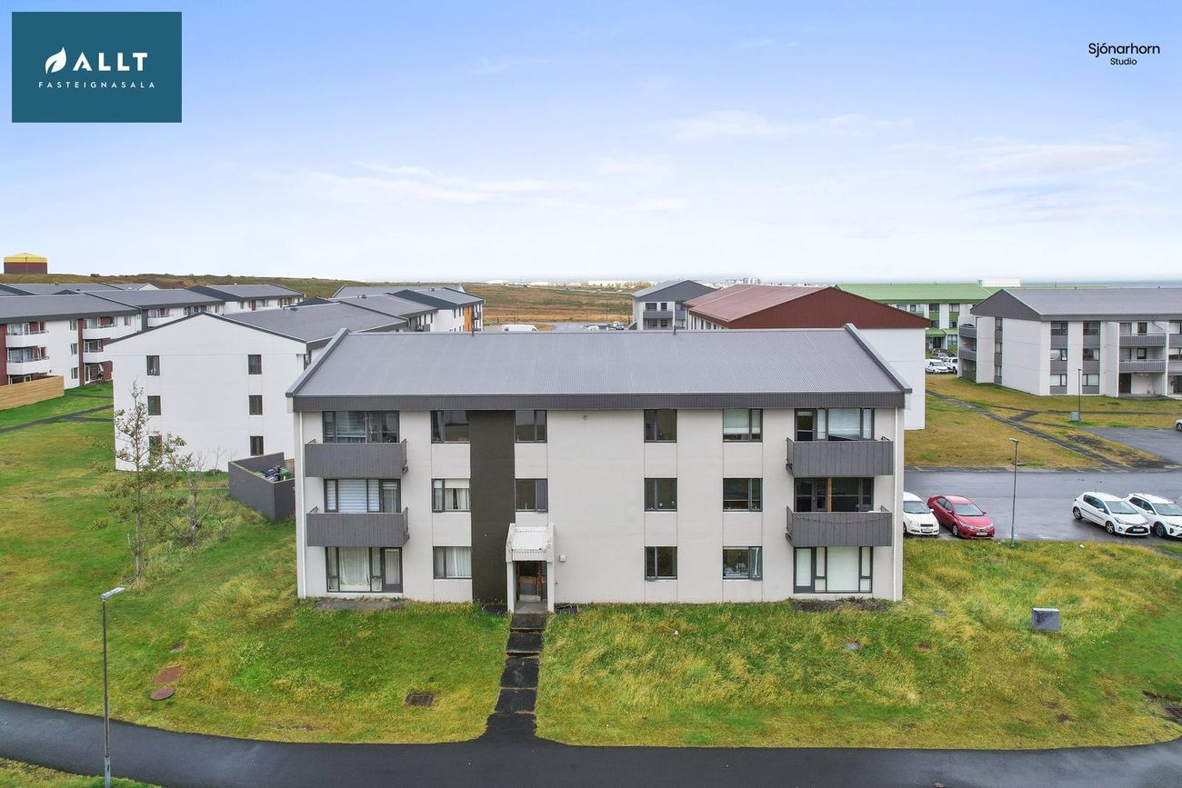 Skógarbraut 915, 262 Reykjanesbær