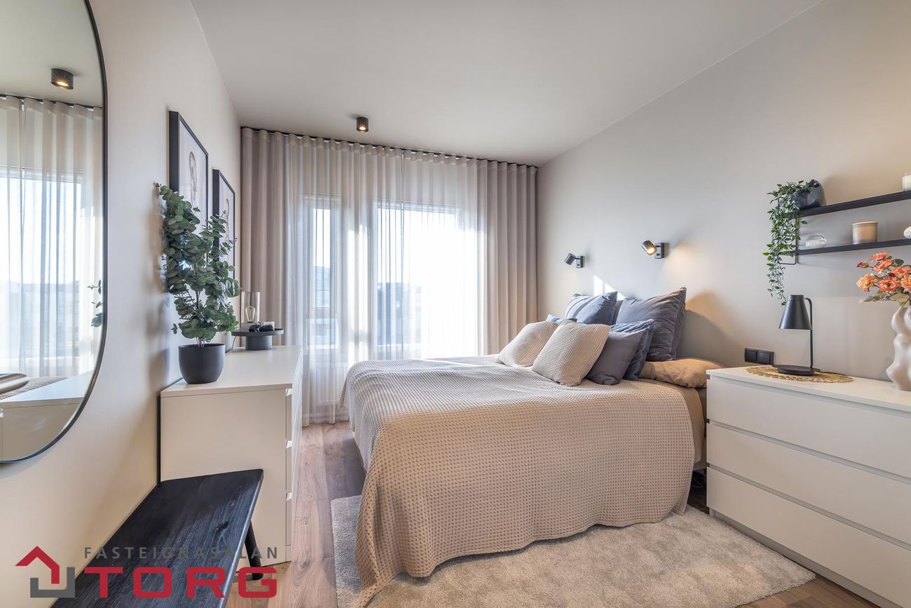 Urriðaholtsstræti 18 - 0402, 210 Garðabær