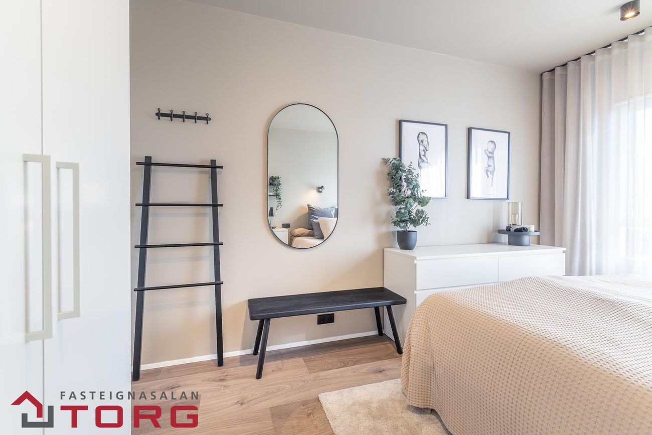 Urriðaholtsstræti 18 - 0402, 210 Garðabær