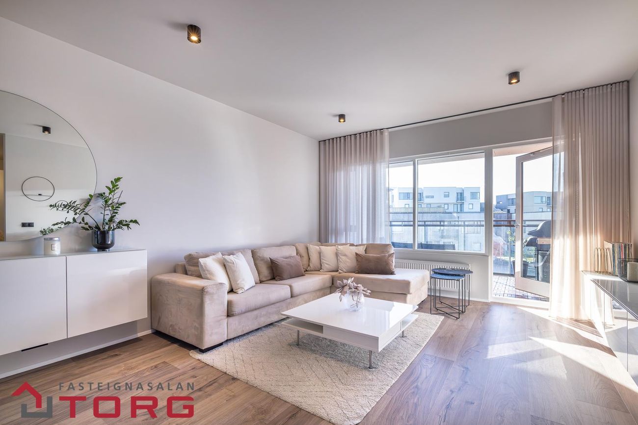 Urriðaholtsstræti 18 - 0402, 210 Garðabær