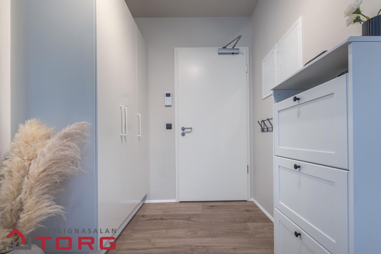 Urriðaholtsstræti 18 - 0402, 210 Garðabær