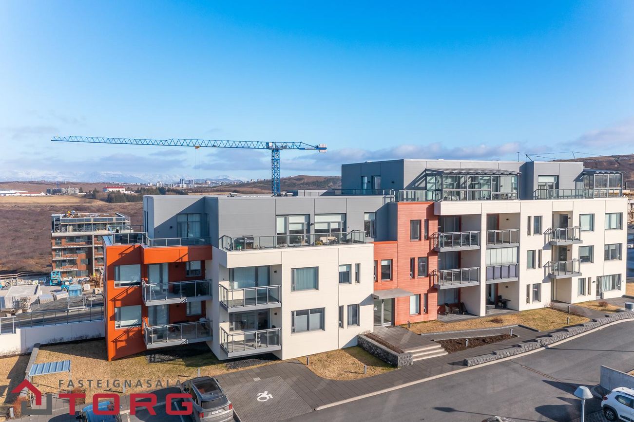 Urriðaholtsstræti 18 - 0402, 210 Garðabær