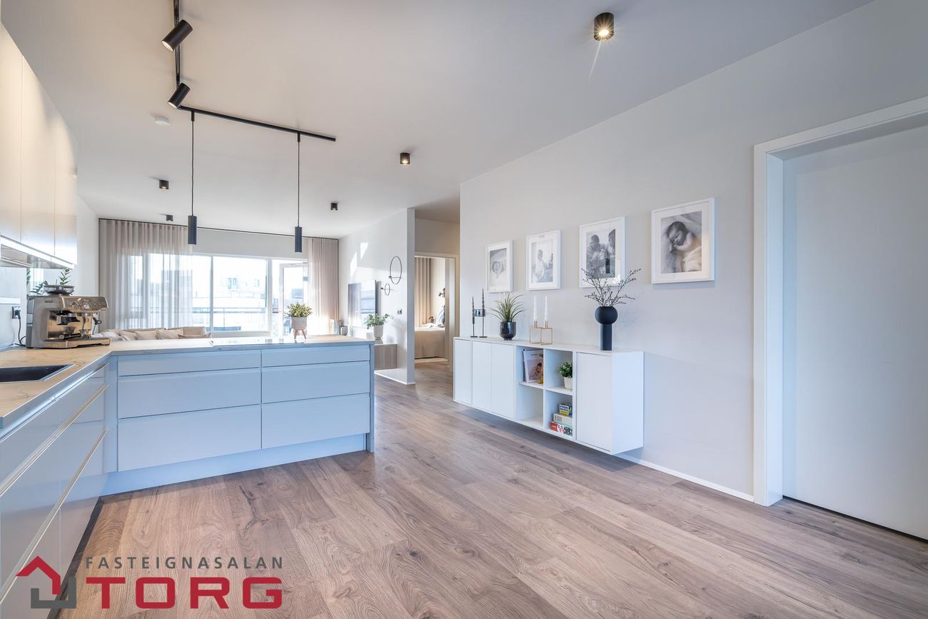 Urriðaholtsstræti 18 - 0402, 210 Garðabær