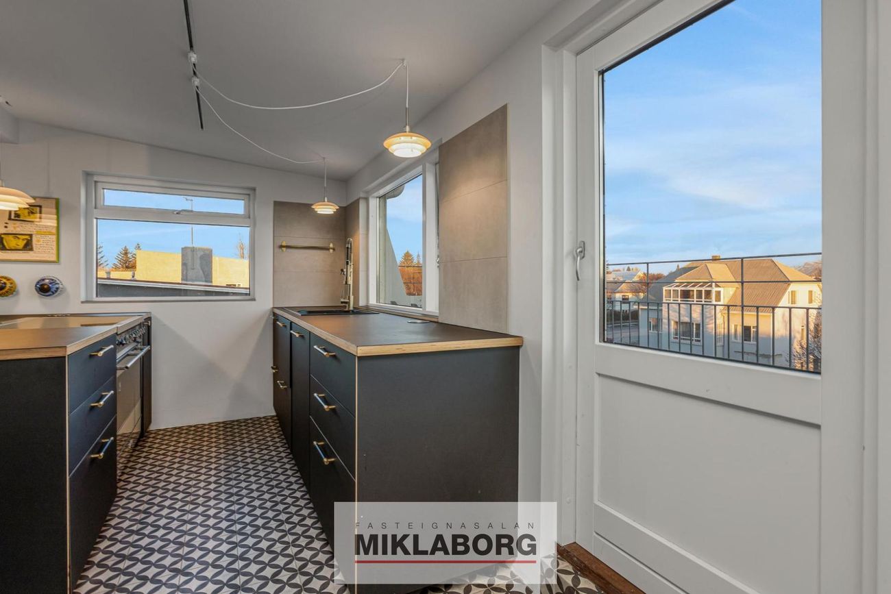 Gnoðarvogur 82 - 0301, 104 Reykjavík