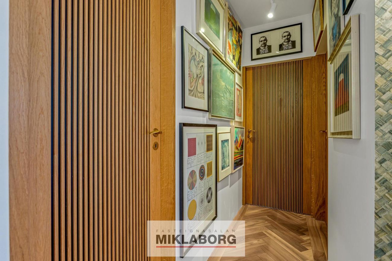 Gnoðarvogur 82 - 0301, 104 Reykjavík