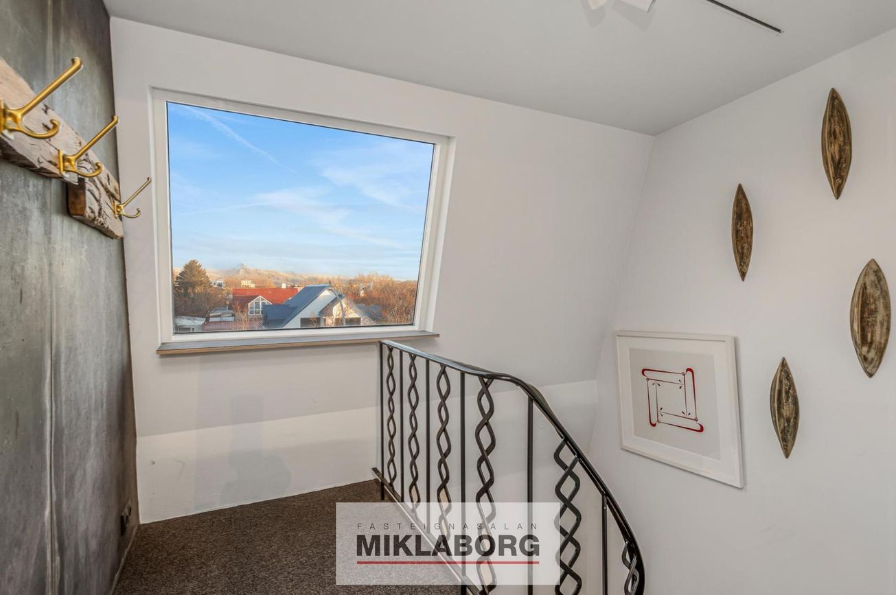 Gnoðarvogur 82 - 0301, 104 Reykjavík