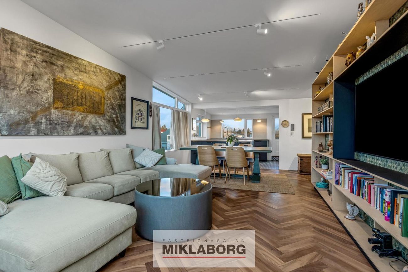 Gnoðarvogur 82 - 0301, 104 Reykjavík