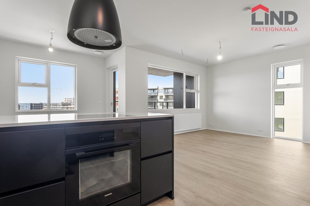 Baughamar 3 - 0105, 221 Hafnarfjörður