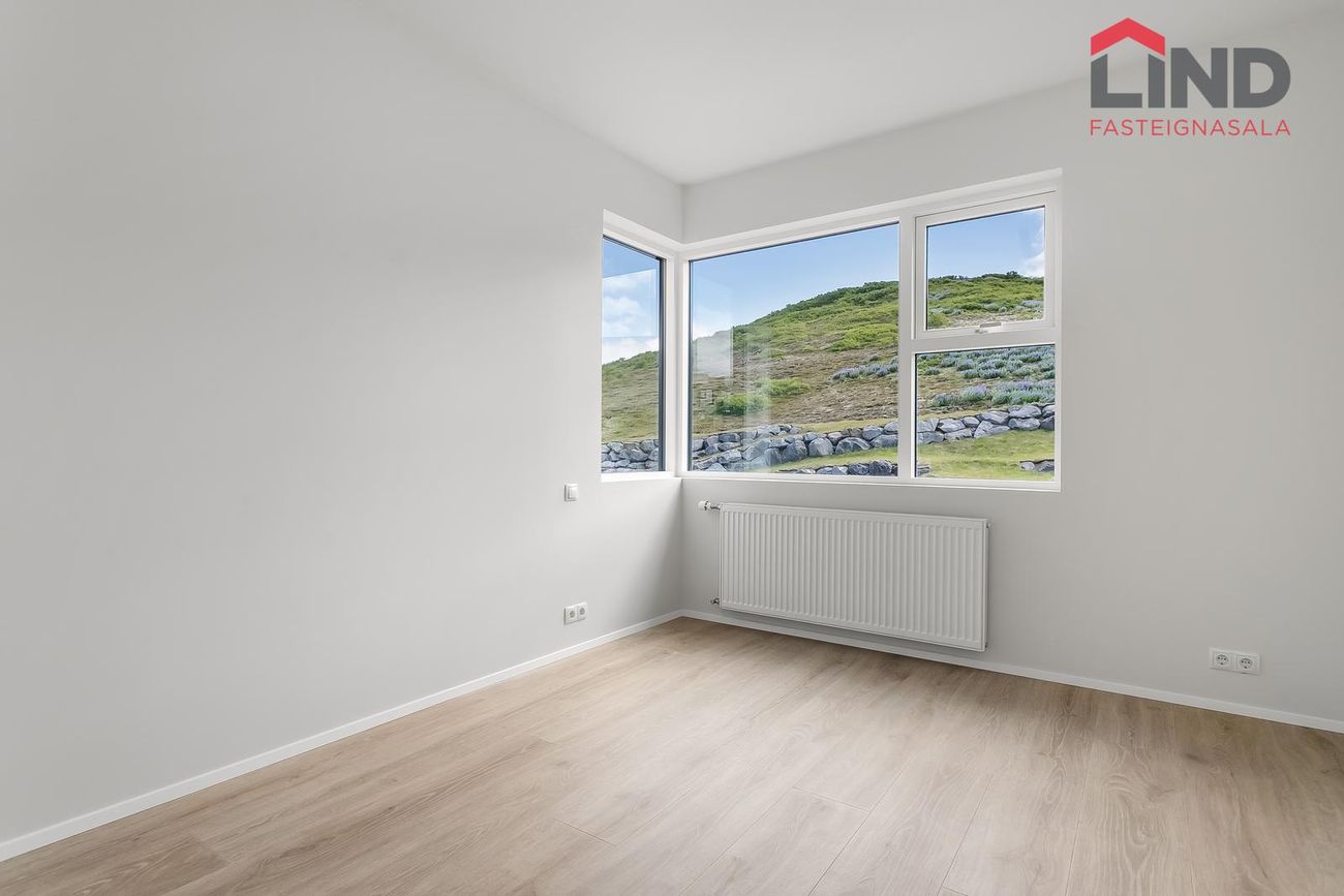 Baughamar 3 - 0105, 221 Hafnarfjörður