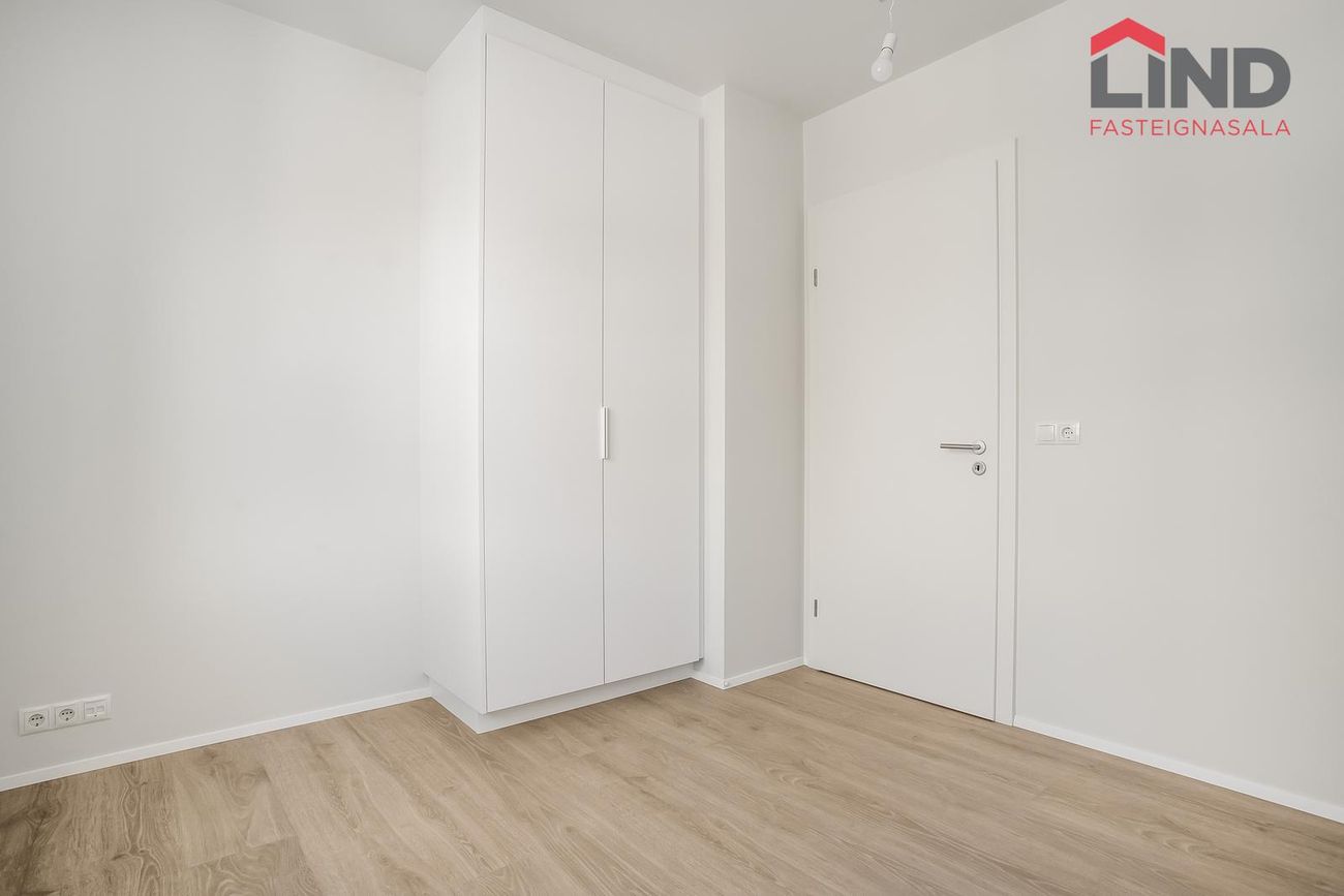 Baughamar 3 - 0105, 221 Hafnarfjörður