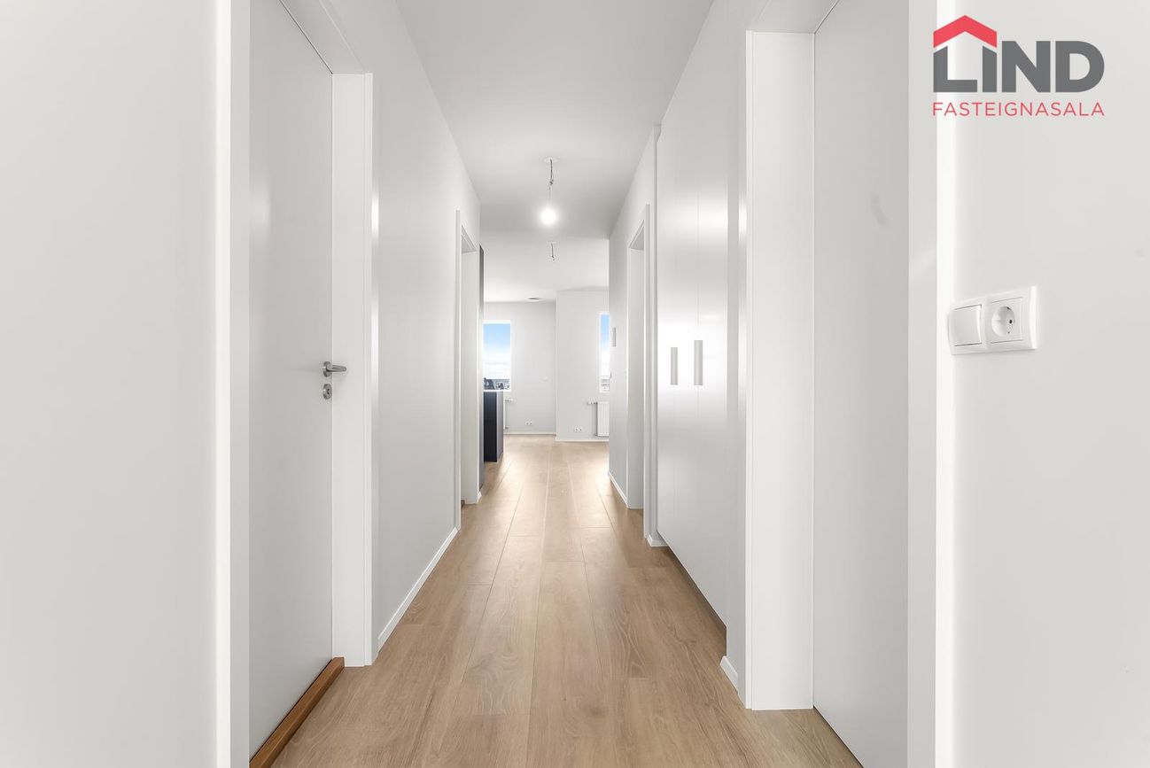 Baughamar 3 - 0105, 221 Hafnarfjörður