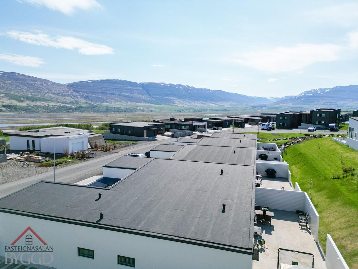 Geirþrúðarhagi 8b, 600 Akureyri