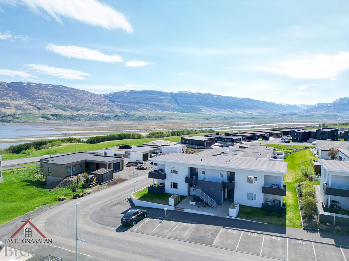 Geirþrúðarhagi 8b, 600 Akureyri