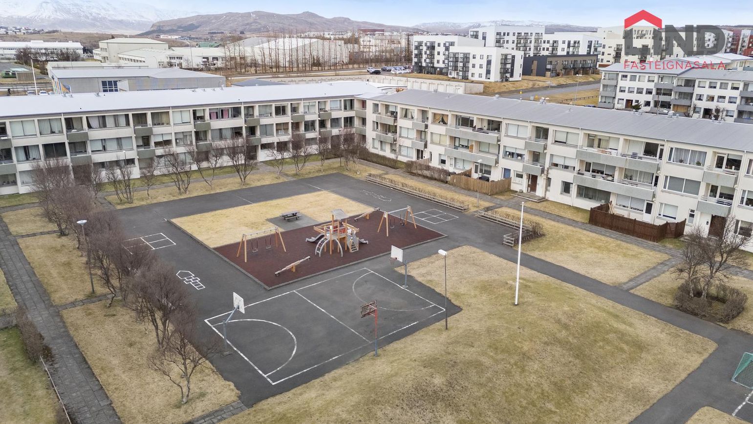Hraunbær 120, 110 Reykjavík