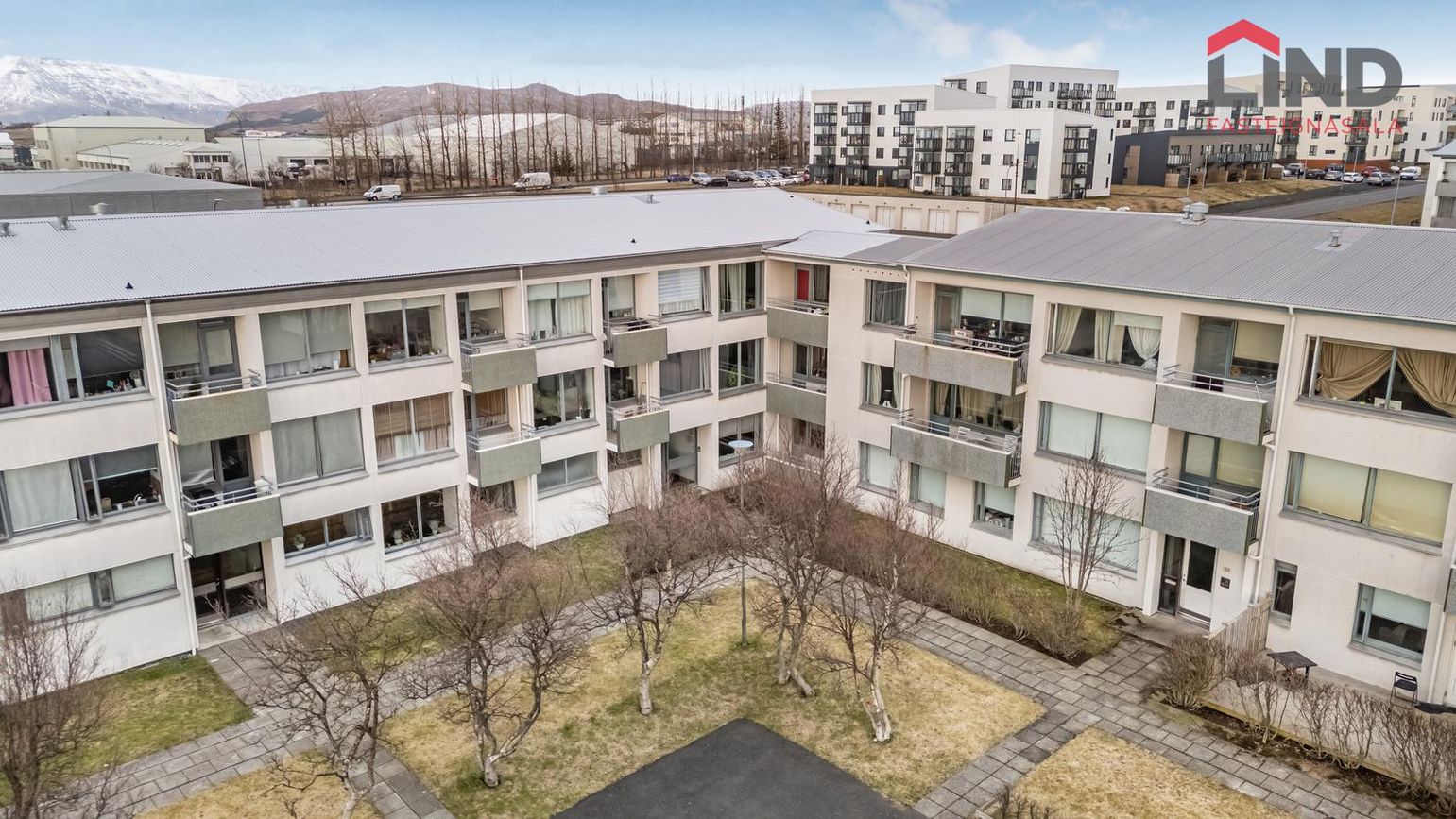 Hraunbær 120, 110 Reykjavík