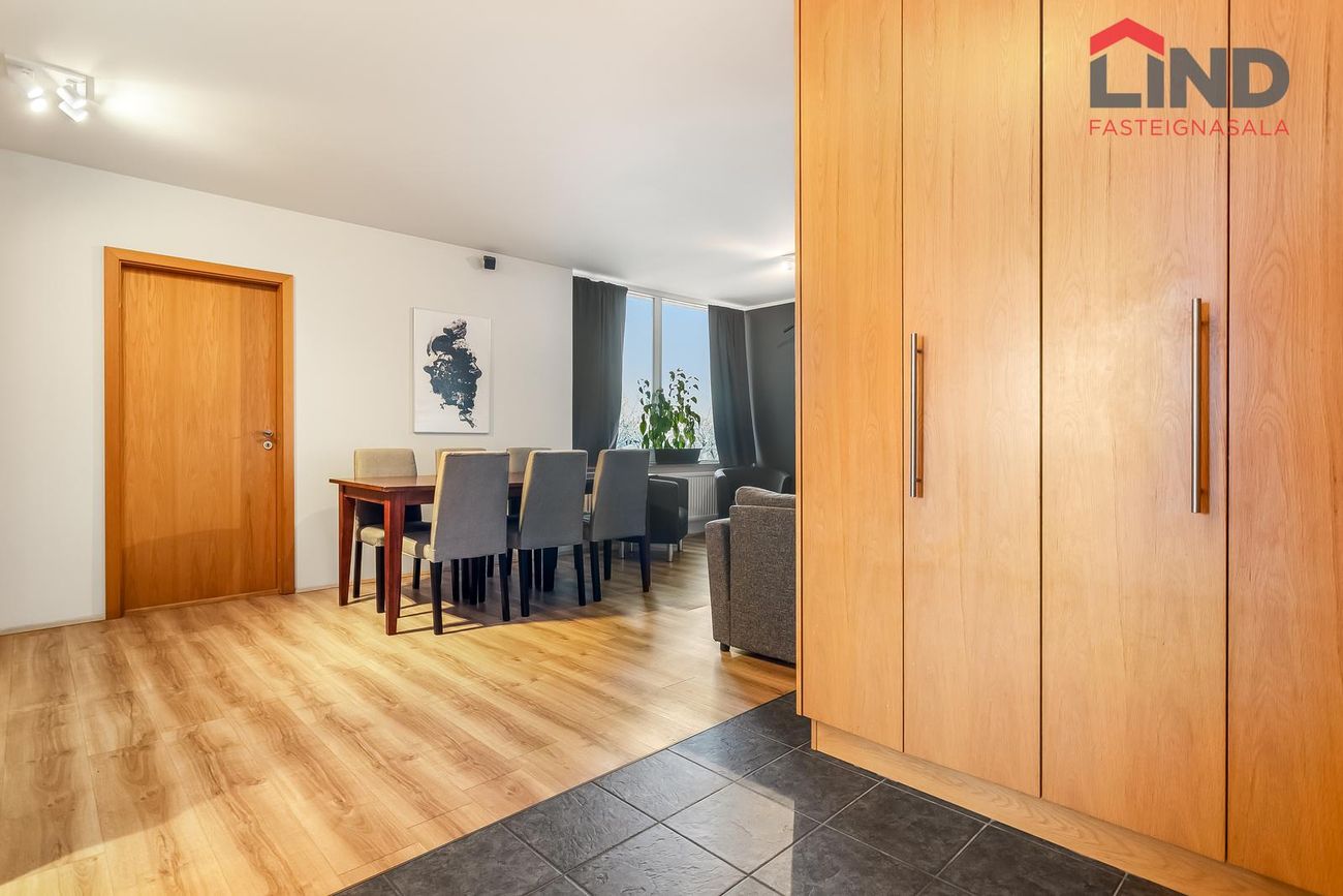 Hraunbær 120, 110 Reykjavík