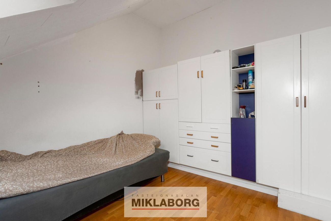 Frostafold 25, 112 Reykjavík