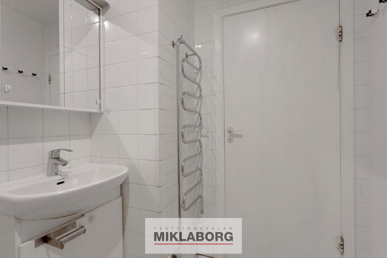 Frostafold 25, 112 Reykjavík