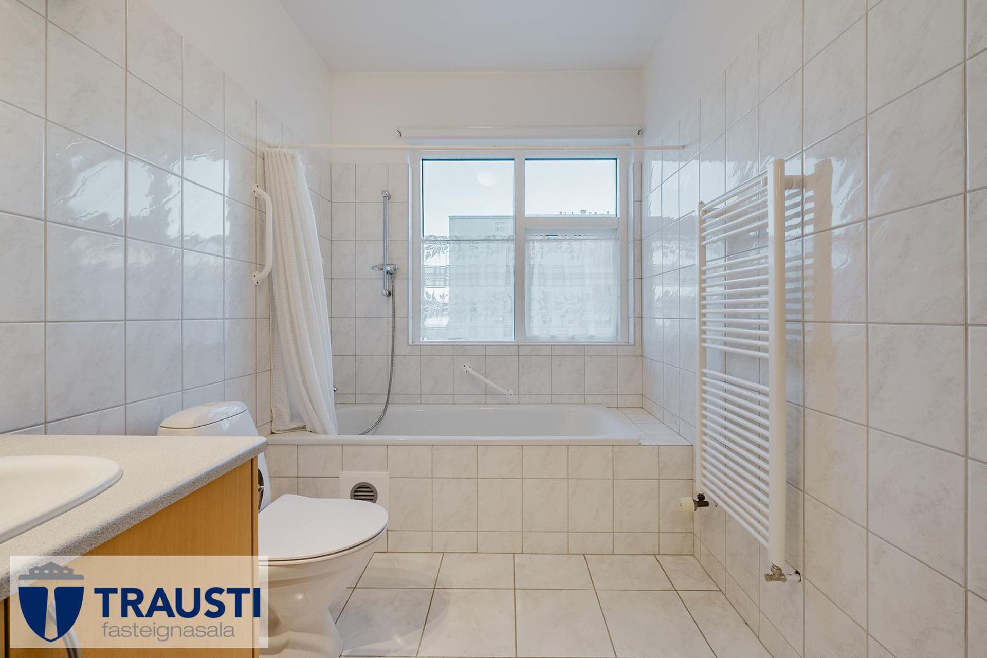 Garðabraut 2, 300 Akranes
