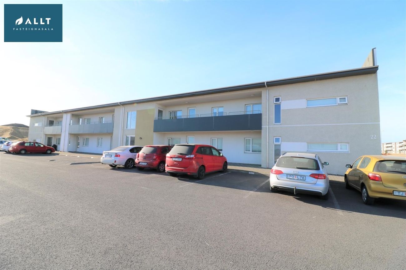 Tjarnabraut 22, 260 Reykjanesbær