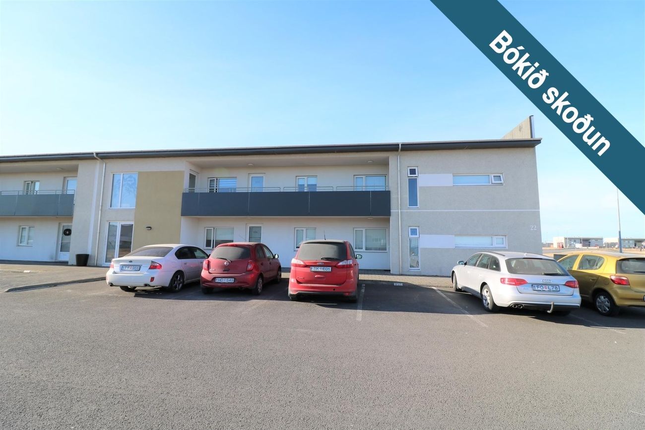 Tjarnabraut 22, 260 Reykjanesbær