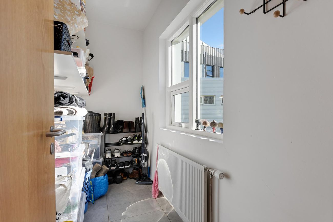 Vefarastræti 7-9, 270 Mosfellsbær