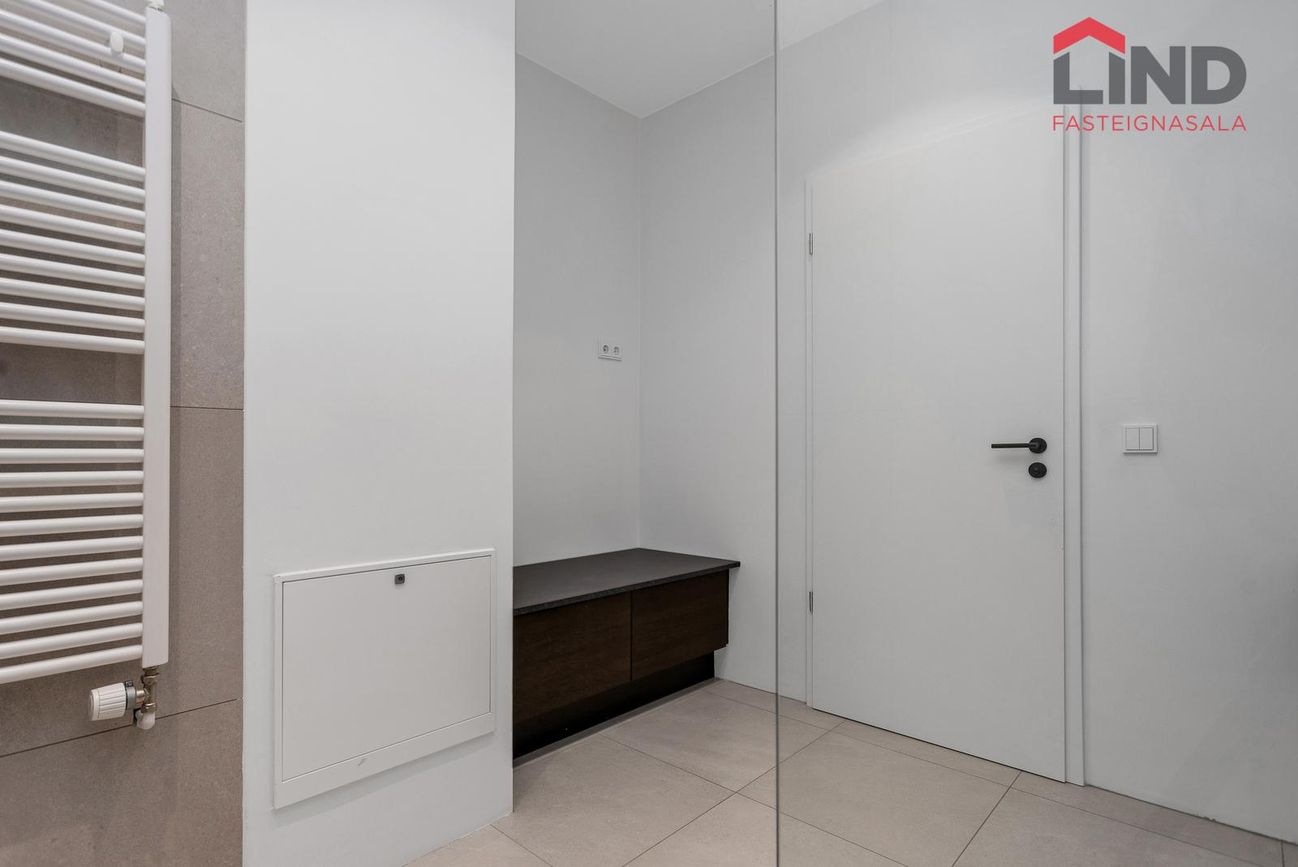 Valshlíð 12 - 0217, 102 Reykjavík